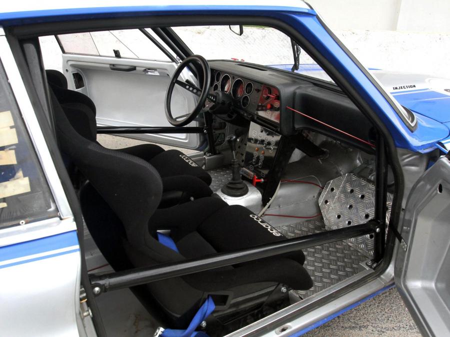 Интерьер Ford Capri RS2600 Group 2 1969 года  (фото 13 из 16)